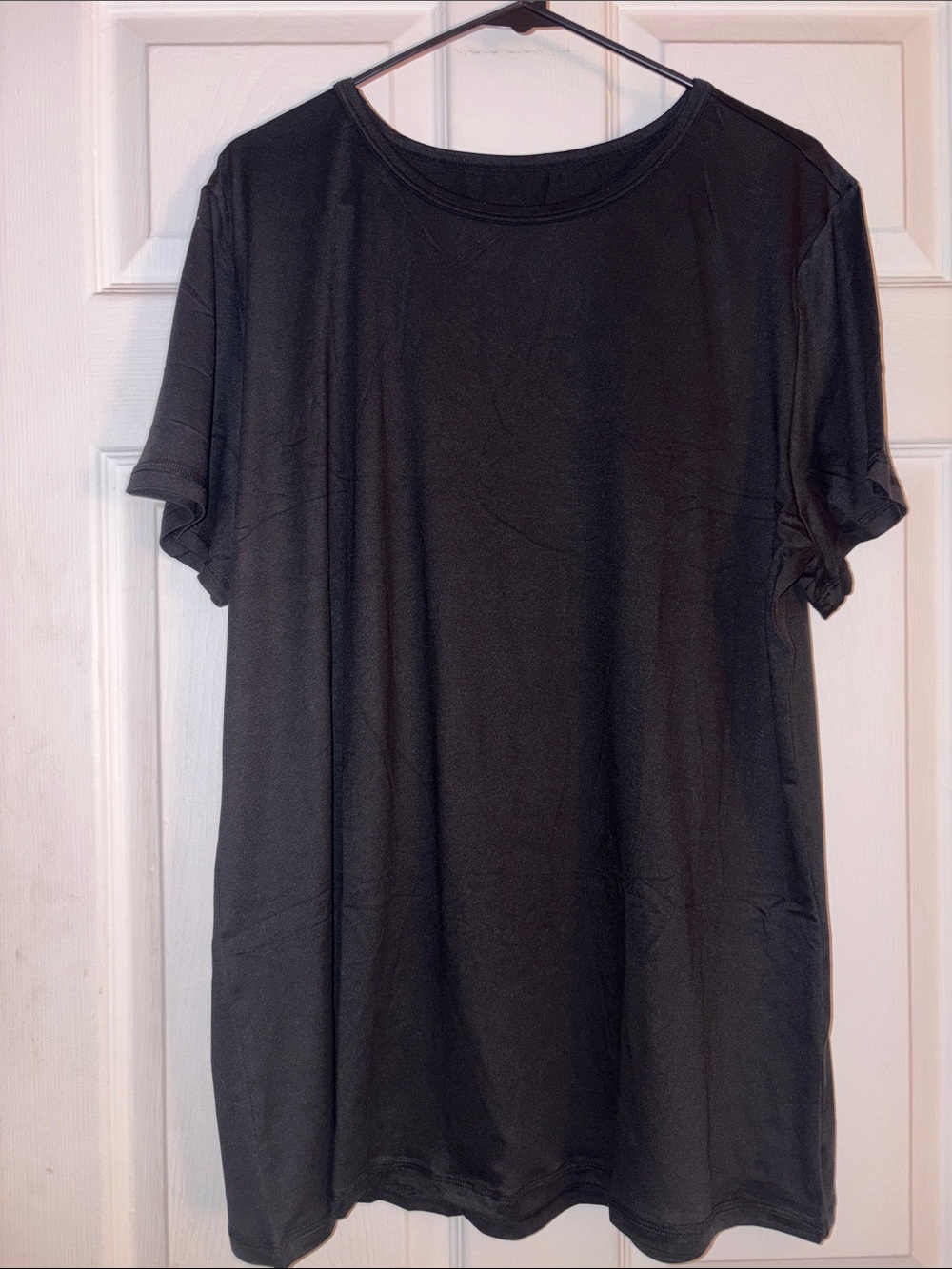 Women's Black Short Sleeve Crewneck Tee
